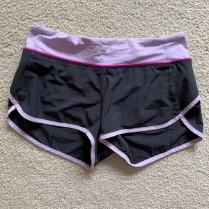 LuluLemon Speed Up Short 2.5”